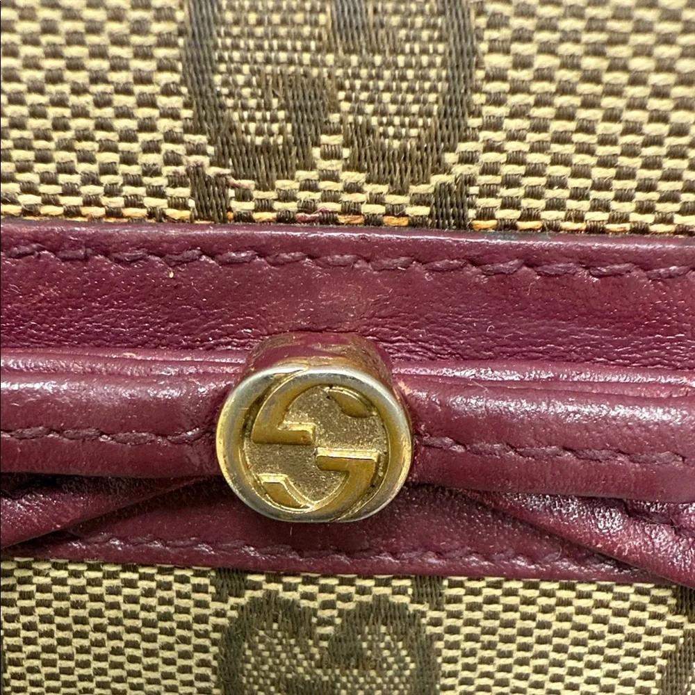 Gucci Tan and burgundy Women's Wallet - Picture 2 of 14